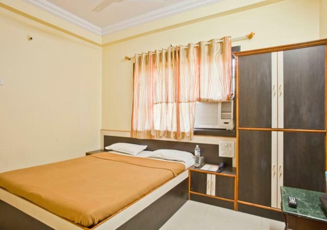 Hotel Sai Ganesh Shirdi Exterior foto